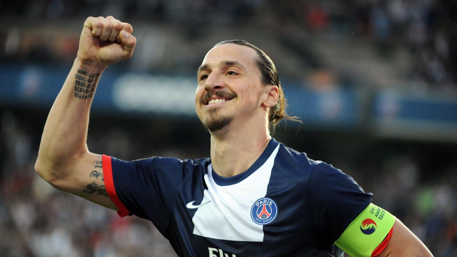 掘金发布球员自传集《我们就是丹佛》，首日销量破万