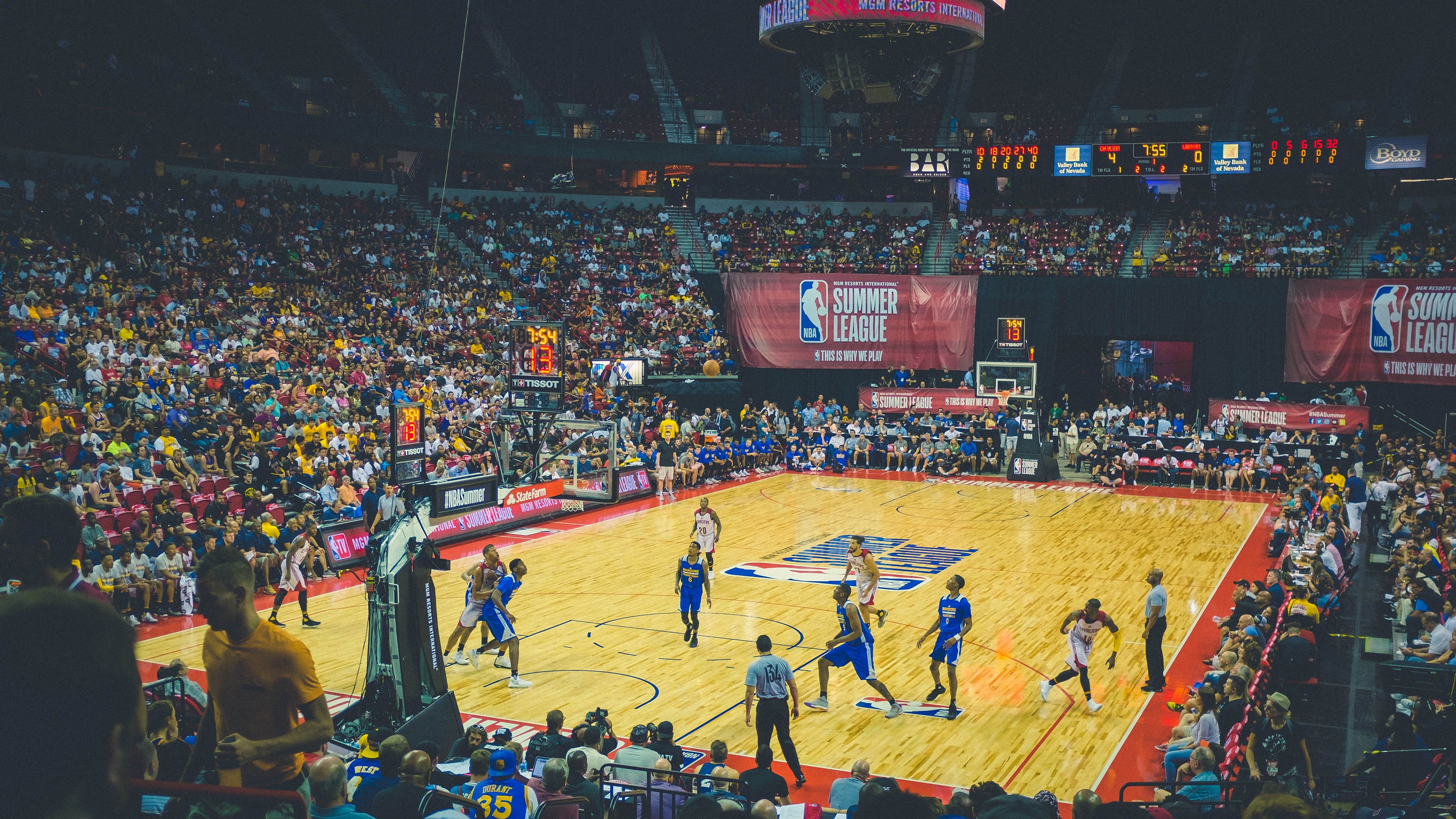 火力狂飙：北京队三分命中率直接突破40%！